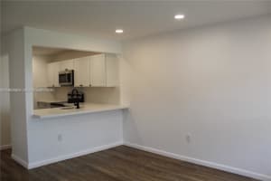 10016 NW 4th St #201, Pembroke Pines, FL 33024, - MLS#A11988625