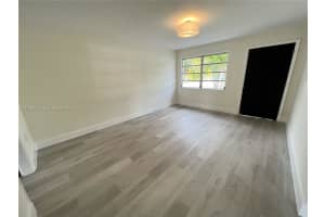 3102 Sw 10th St 3102 Miami, FL 33135 - MLS#A11988631