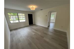 3102 Sw 10th St 3102 Miami, FL 33135 - MLS#A11988631