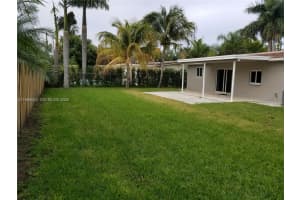 1016 Ne 5th St 0 Hallandale Beach, FL 33009 - MLS#A11988648