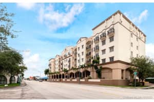 5271 8th St , Miami, FL 33134 Sold 06/12/26
