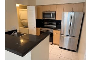 550 S Park Rd 24-8 Hollywood, FL 33021 - MLS#A11988689