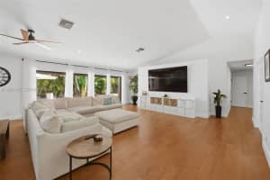 395 Nw 89th Ln Coral Springs, FL 33071 - MLS#A11988707