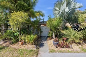 5644 Eagle Lake Dr Palm Beach Gardens, FL 33418 - MLS#A11988727