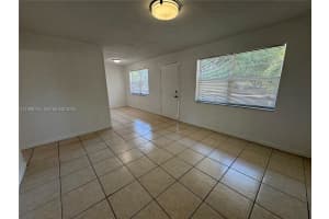 4732 33rd Ave , Dania Beach, FL 33312 - MLS#A11988730