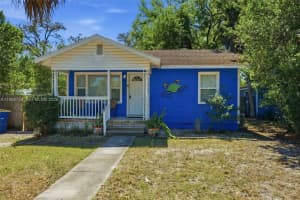 527 Wildwood Way , Clearwater, FL 33756 - MLS#A11988733