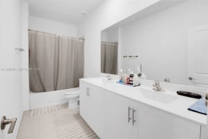 1382 Se 26th Rd Homestead, FL 33035 - MLS#A11988766