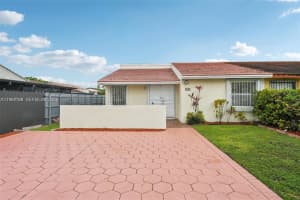 9585 Sw 1st Ter Miami, FL 33174 - MLS#A11988788