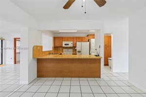 9585 Sw 1st Ter Miami, FL 33174 - MLS#A11988788