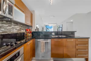 Vizcayne, 253 NE 2nd St Suite 1109, Miami, FL 33132, - MLS#A11988789