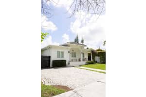 3205 Sw 68th Ave, Miami