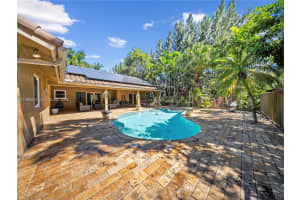 15720 Sw 56th St Southwest Ranches, FL 33331 - MLS#A11988837