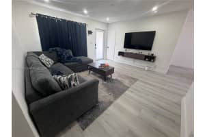 660 Sw 30th Ter 0 Fort Lauderdale, FL 33312 - MLS#A11988873