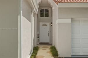 1315 Bayview Cir Weston, FL 33326 - MLS#A11988878