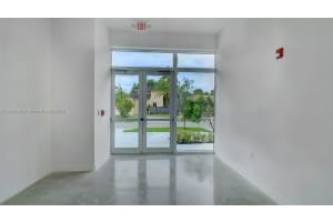 2010 Sw 25th Ter 404 Miami, FL 33133 - MLS#A11988889