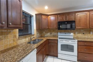 2700 Seacrest Blvd , Boynton Beach, FL 33435 - MLS#A11988891