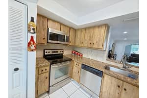 1040 Nw 80th Ave 203 Margate, FL 33063 - MLS#A11988902