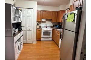 6195 NW 186th St APT 211, Hialeah, FL 33015, - MLS#A11988904