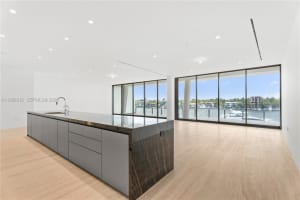 5 Grove Isle Dr , Coconut Grove, FL 33133 - MLS#A11988912