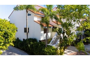 2000 S Bayshore Dr 24 Miami, FL 33133 - MLS#A11988924