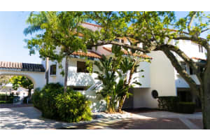 2000 S Bayshore Dr 24 Miami, FL 33133 - MLS#A11988924