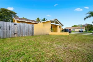 841 Sw 55th Ave Margate, FL 33068 - MLS#A11988933