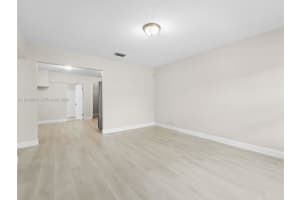 5880 Nw 19th St A Sunrise, FL 33313 - MLS#A11988974