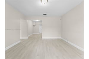 5880 Nw 19th St A Sunrise, FL 33313 - MLS#A11988974