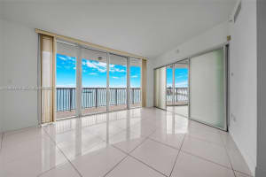 1750 N Bayshore 2001 Miami, FL 33132 - MLS#A11989000