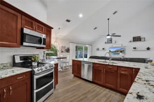 5832 Sw 88th Ter Cooper City, FL 33328 - MLS#A11989032