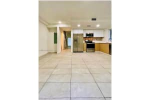 315 Nw 34th Ave 315 Miami, FL 33125 - MLS#A11989041