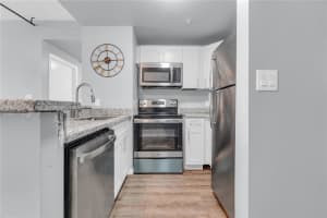 185 14th Ter , Miami, FL 33131 - MLS#A11989047