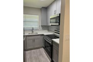 2134 Lincoln St 25 Hollywood, FL 33020 - MLS#A11989083