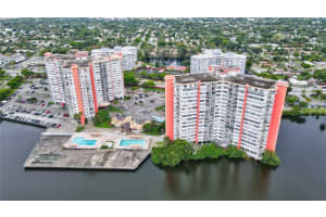 1351 Miami Gardens Dr , Miami, FL 33179 - MLS#A11989089