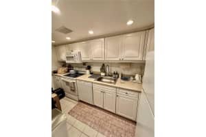 1000 West Ave 1122 Miami Beach, FL 33139 - MLS#A11989105