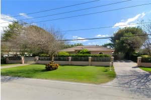 10621 Sw 77th Ave, Pinecrest