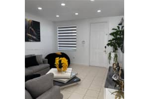 909 Ne 42nd Ave Homestead, FL 33033 - MLS#A11989135