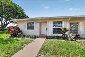 8662 Bella Vista Dr, Boca Raton