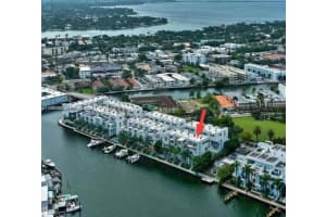 101 Shore Dr , Miami Beach, FL 33141 - MLS#A11989145