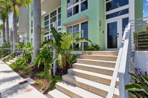 101 Shore Dr , Miami Beach, FL 33141 - MLS#A11989145