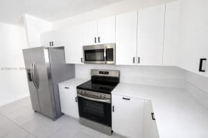 2402 Se 30th St Homestead, FL 33035 - MLS#A11989174