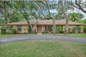 16745 Sw 74th Ct, Palmetto Bay