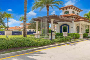 11524 SW 16th St, Pembroke Pines, FL 33025, - MLS#A11989202