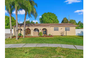 3605 Sw 122nd Pl Miami, FL 33175 - MLS#A11989213