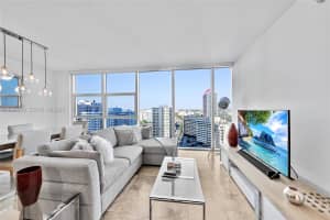 1830 S Ocean Dr 1707 Hallandale Beach, FL 33009 - MLS#A11989228