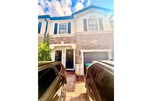 4237 Sw 164th Path 4237 Miami, FL 33185 - MLS#A11989233