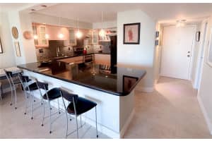 1800 Collins Ave 9e Miami Beach, FL 33139 - MLS#A11989248