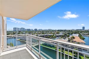 437 Golden Isles Dr 11j Hallandale Beach, FL 33009 - MLS#A11989263