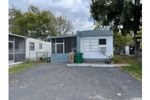 13380 SW 9th St, Davie, FL 33325, - MLS#A11989270