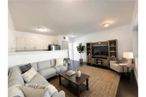 1040 NW 3rd Ave #5, Miami, FL 33136, - MLS#A11989279